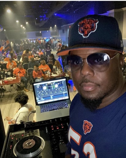 Gallery photo 8 of Dj