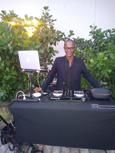 Gallery photo 2 of DJ Chilly