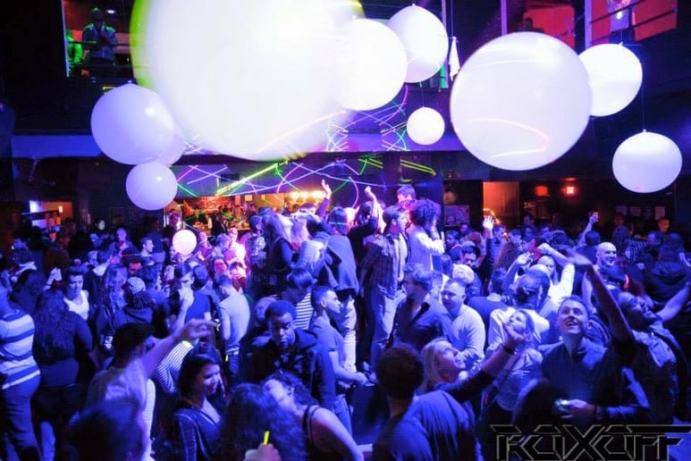 Gallery photo 2 of DJ Chris Urban