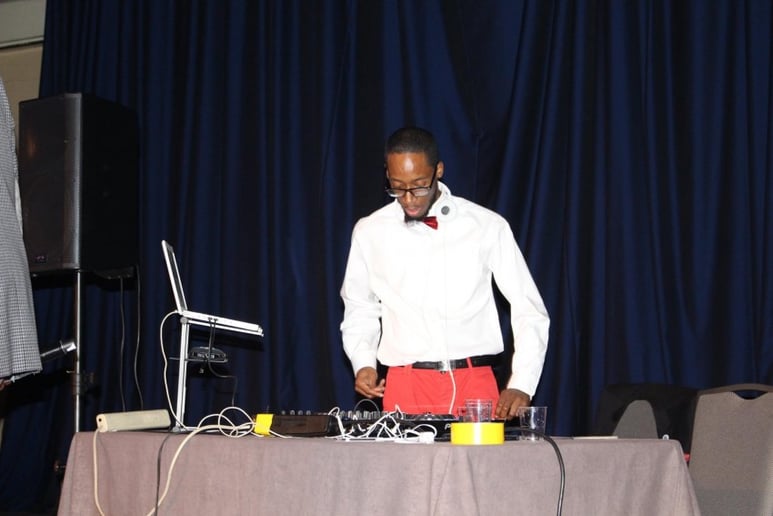 Gallery photo 6 of DJ Crazy B