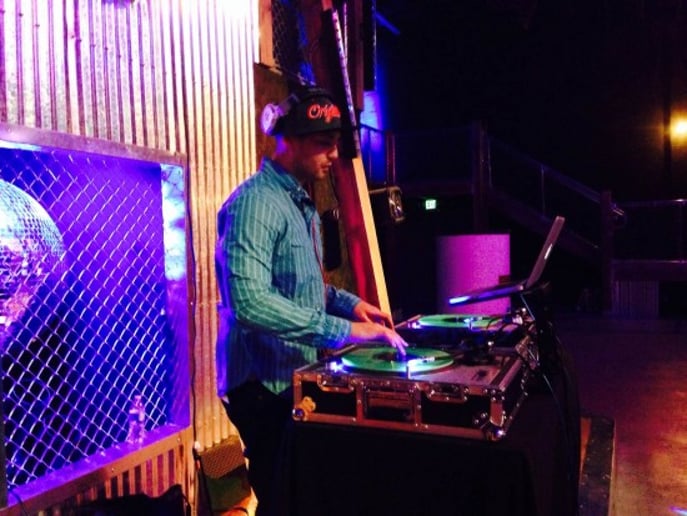 Gallery photo 9 of DJ Criss Beatz