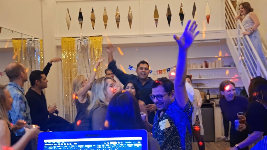 Gallery photo 8 of DJ D0tnet