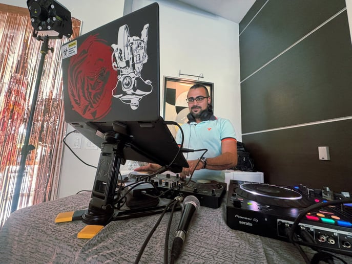 Gallery photo 2 of DJ Dafe