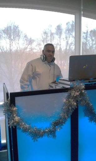 Gallery photo 5 of DJ Danny Salgado (Changing Rhythms)