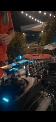 Gallery photo 7 of DJ Danny