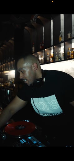 Gallery photo 8 of DJ Danny