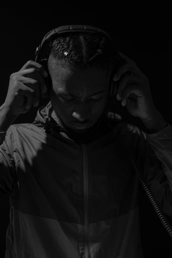 Gallery photo 10 of DJ Dean August