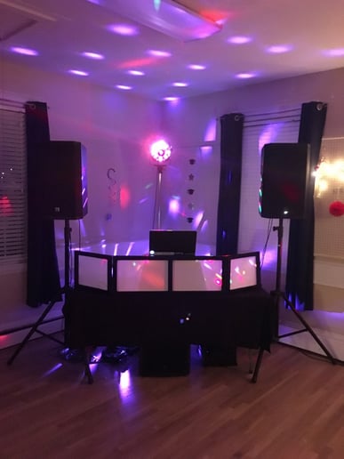 Gallery photo 1 of DJ Dessero