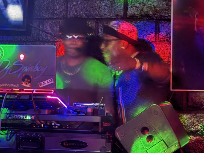 Gallery photo 4 of DJ Dexstarity