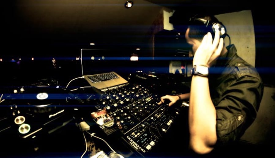 Gallery photo 13 of DJ Dice