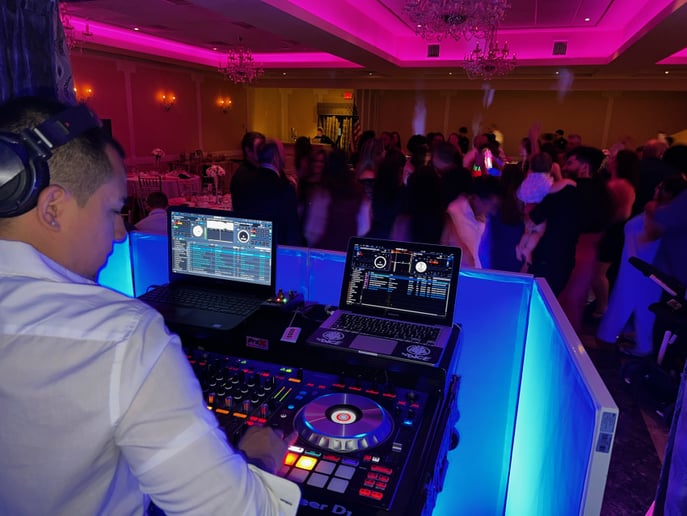 Gallery photo 5 of DJ Dice