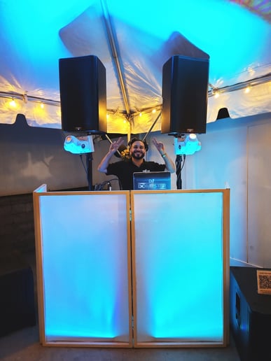 Gallery photo 9 of DJ Domester