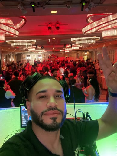 Gallery photo 16 of DJ Domester