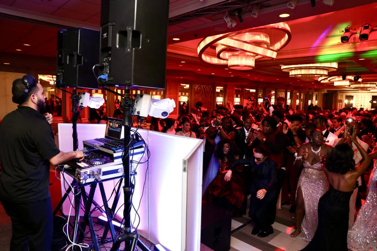 Gallery photo 13 of DJ Domester