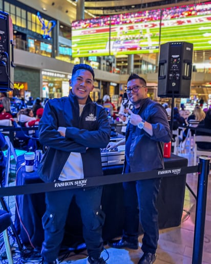 Gallery photo 8 of DJ Earwaxxx