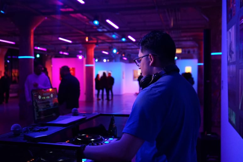 Gallery photo 1 of DJ Eddie