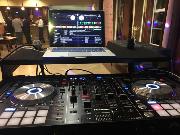 Gallery photo 8 of DJ Elaz