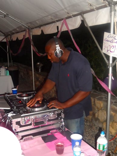 Gallery photo 3 of DJ Entertainment
