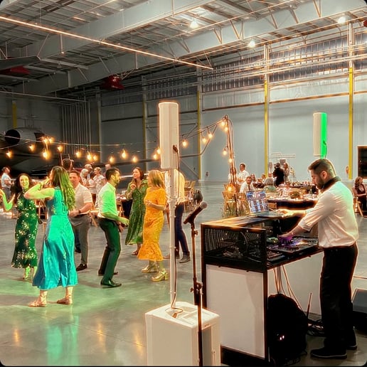 Gallery photo 2 of DJ Ernie | Wedding DJ | Private Event DJ