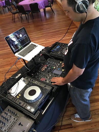 Gallery photo 2 of DJ Fast Eric