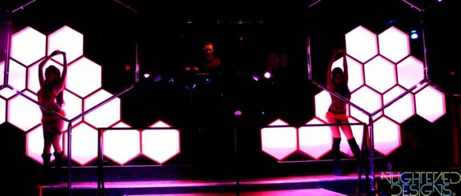 Gallery photo 2 of DJ Fink