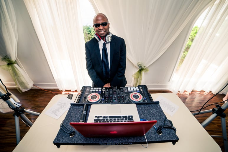 Gallery photo 1 of DJ Flashback