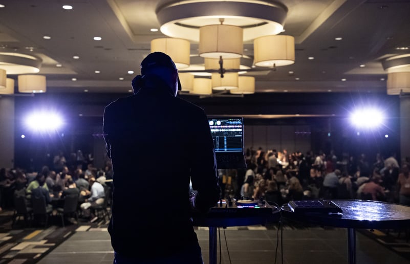 Gallery photo 8 of DJ Motion