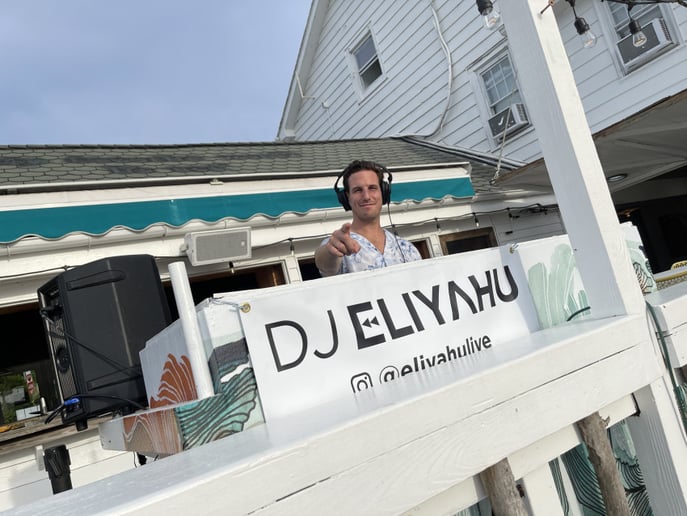 Gallery photo 5 of DJ for Bars/Clubs Pop-Ups & Brand Events