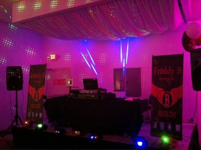 Gallery photo 53 of DJ Freddy B