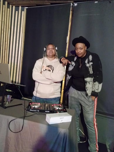 Gallery photo 8 of DJ Fresh AzMe