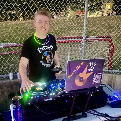 Gallery photo 8 of DJ FunkyBeak