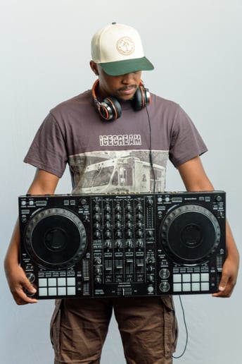 Gallery photo 4 of DJ Guice
