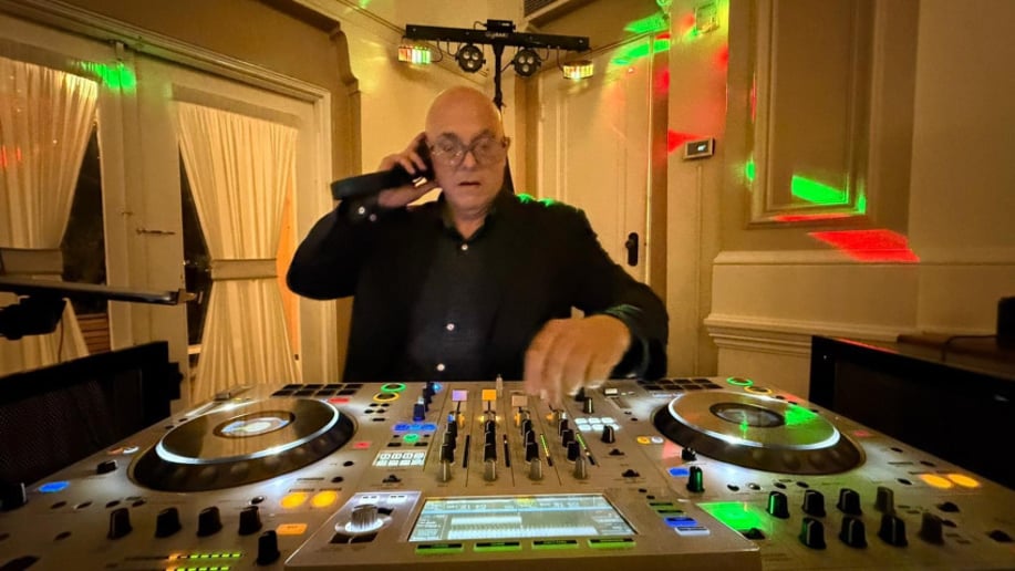 Gallery photo 15 of DJ4YourParty/ DJ Gerry
