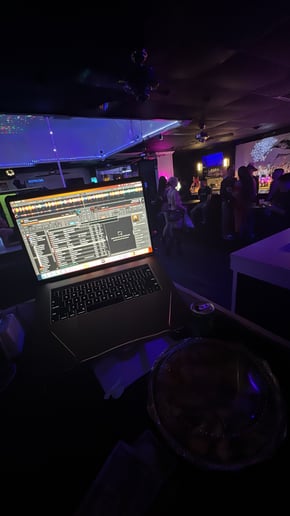 Gallery photo 1 of DJ Ghud Vibes