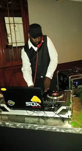 Gallery photo 5 of DJ GooRoo