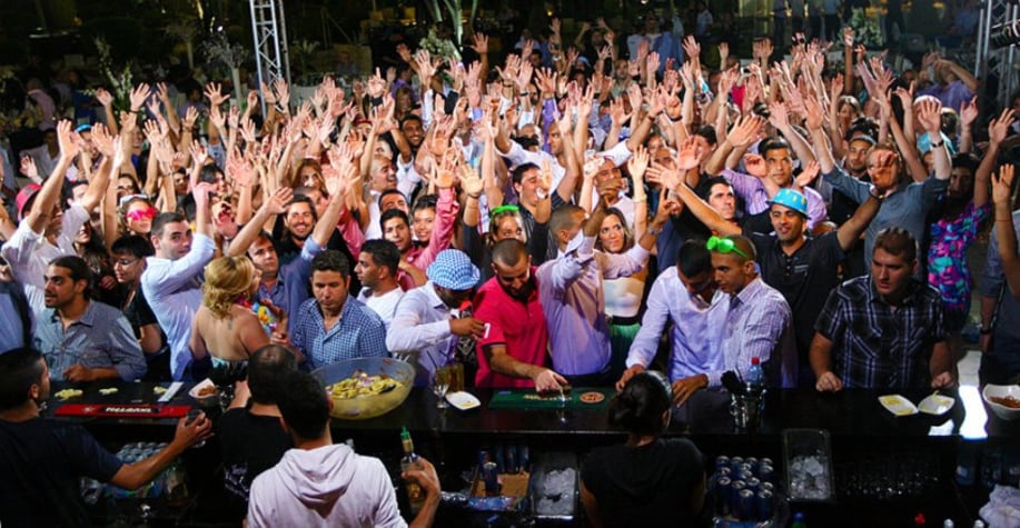 Gallery photo 7 of DJ Groove (il)