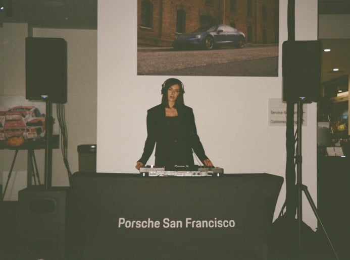 Gallery photo 2 of DJ Hannah • Corporate & Luxury Events
