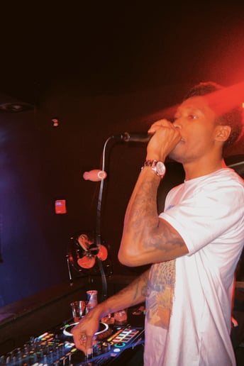 Gallery photo 2 of DJ Hef