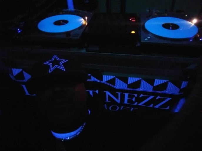 Gallery photo 5 of DJ Hot Nezz