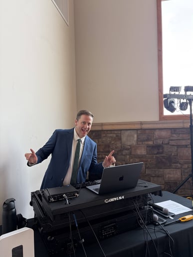 Gallery photo 5 of DJ Hotcano