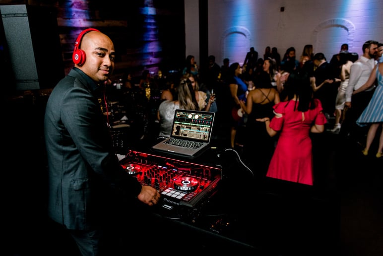 Gallery photo 5 of DJ Hugo