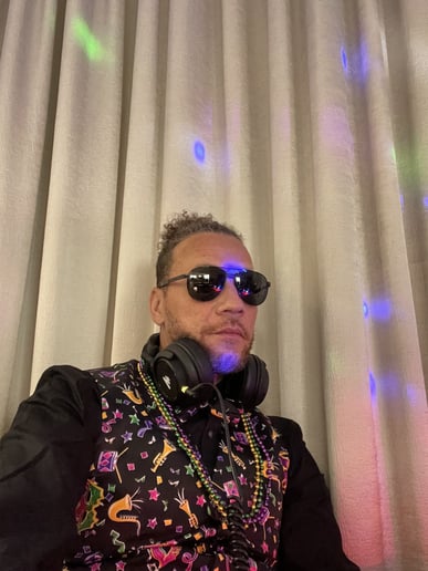 Gallery photo 1 of DJ illLit
