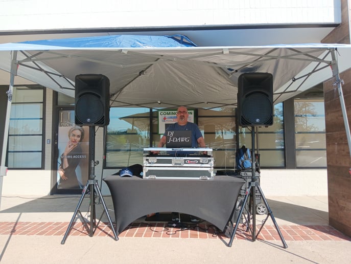 Gallery photo 7 of DJ J-Dawg