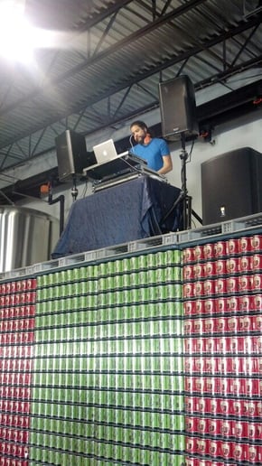 Gallery photo 1 of Dj J2o