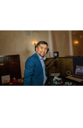 Gallery photo 4 of DJ J Mendez