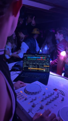 Gallery photo 2 of DJ Jack