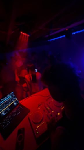 Gallery photo 4 of DJ Jack