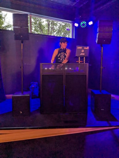 Gallery photo 5 of DJ Jak_E