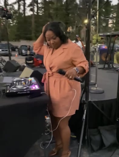 Gallery photo 5 of DJ Jalesa D