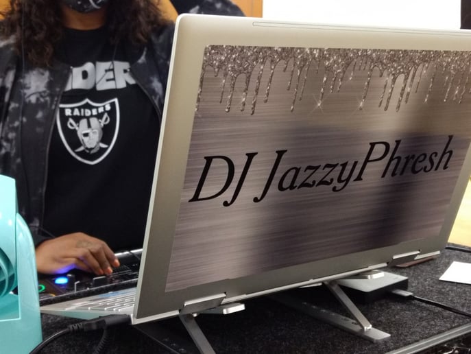 Gallery photo 2 of DJ JazzyPhresh